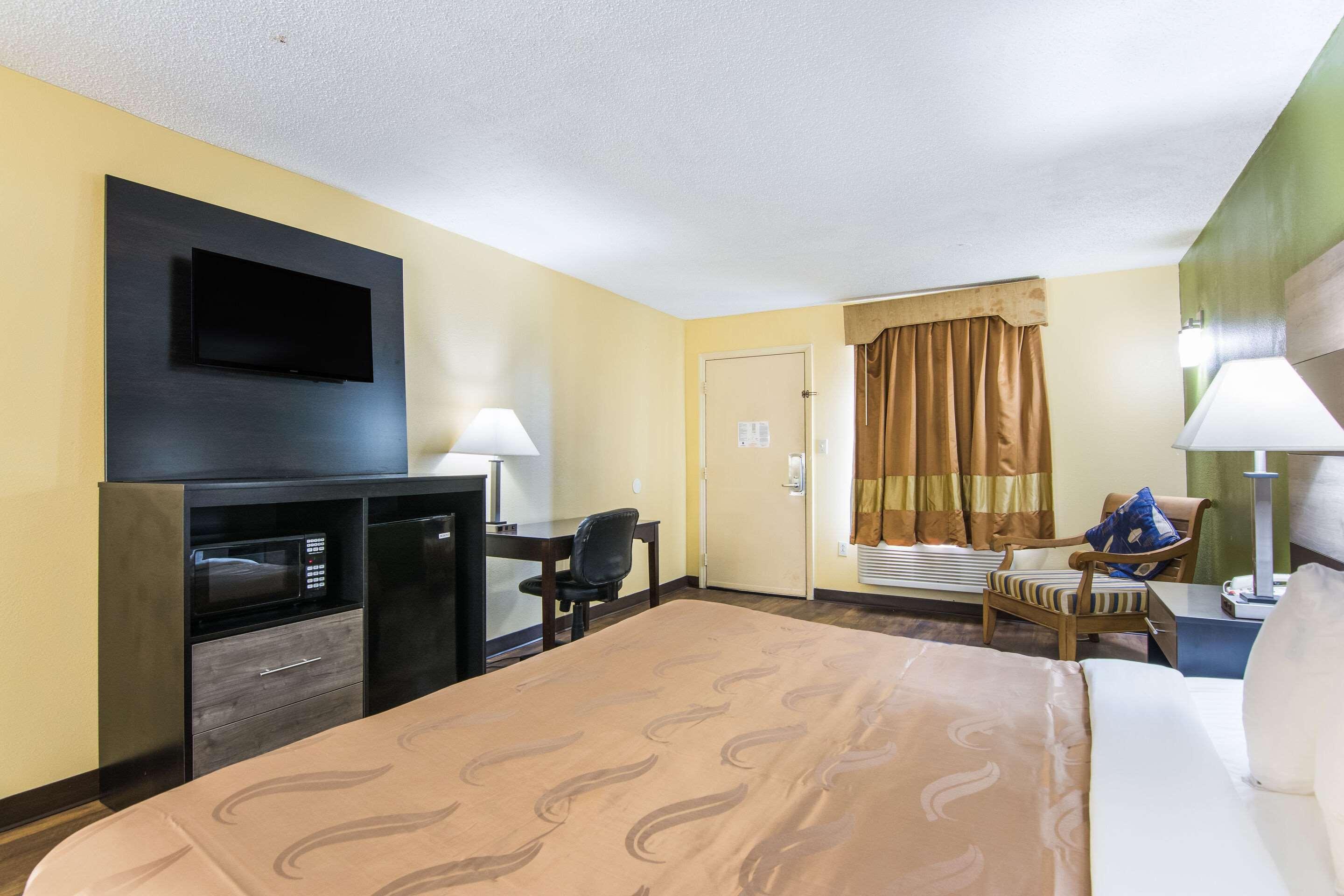 Quality Inn Кингс-Маунтин Экстерьер фото