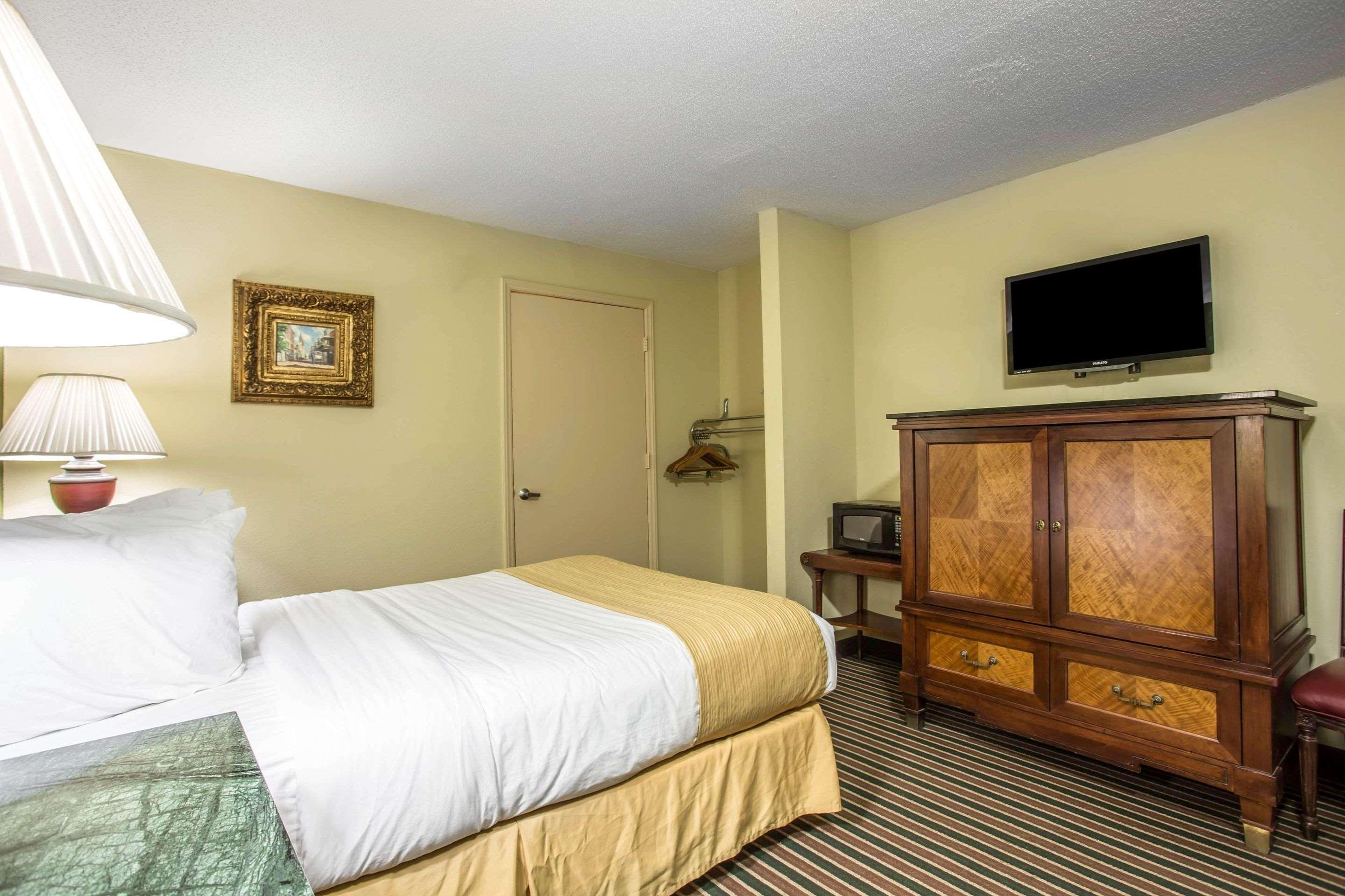Quality Inn Кингс-Маунтин Экстерьер фото