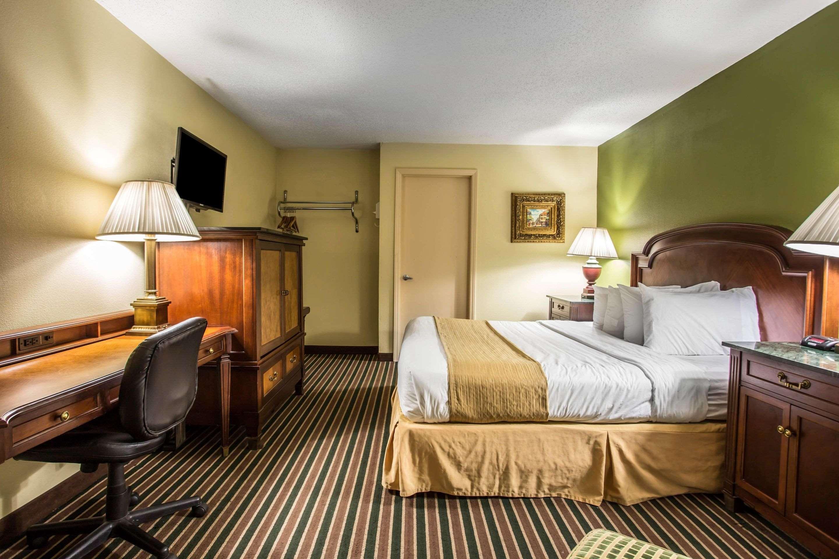 Quality Inn Кингс-Маунтин Экстерьер фото