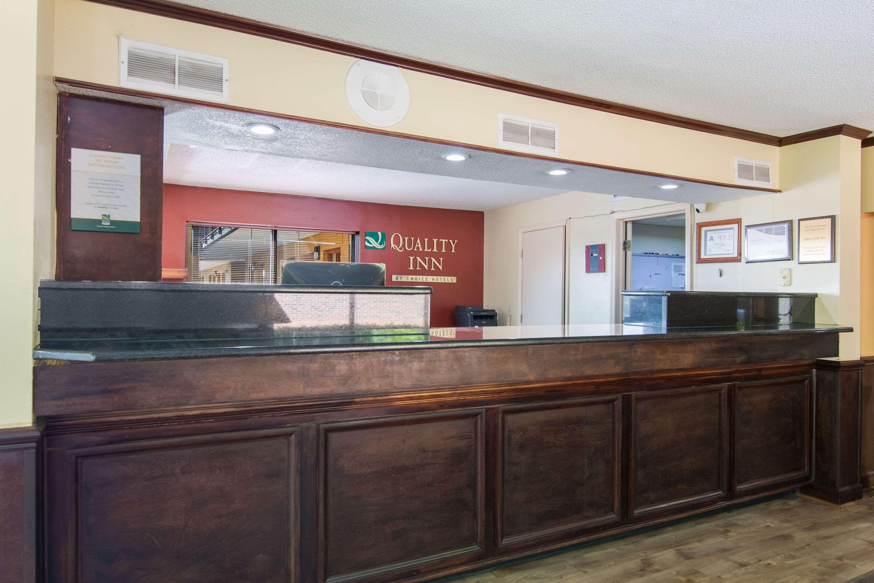 Quality Inn Кингс-Маунтин Экстерьер фото