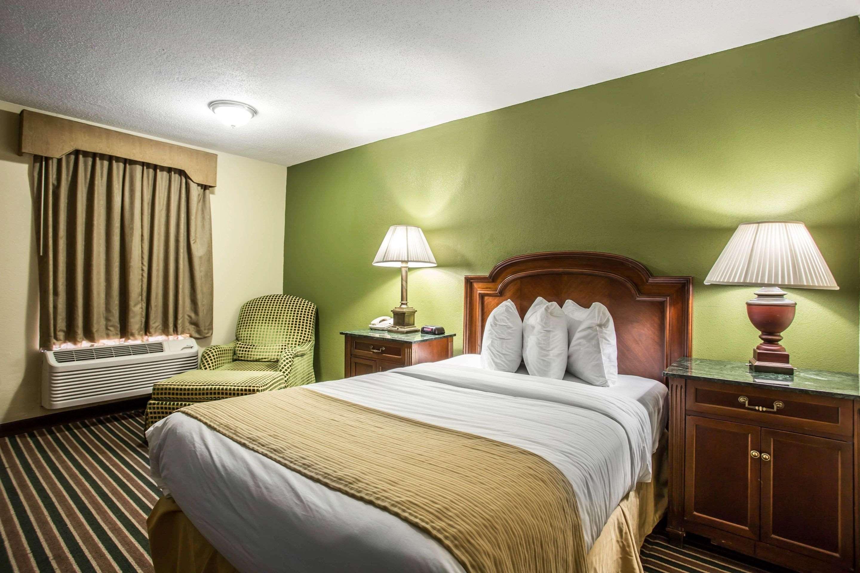 Quality Inn Кингс-Маунтин Экстерьер фото