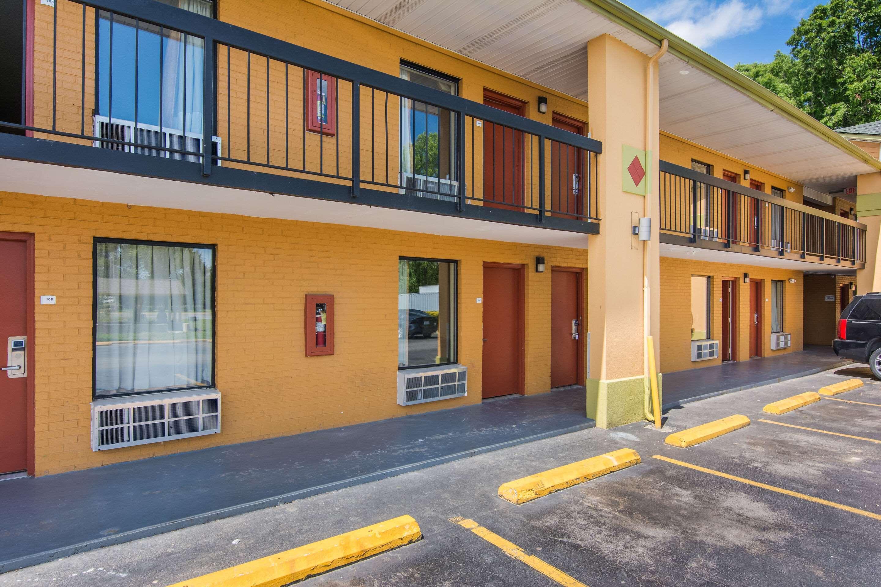 Quality Inn Кингс-Маунтин Экстерьер фото