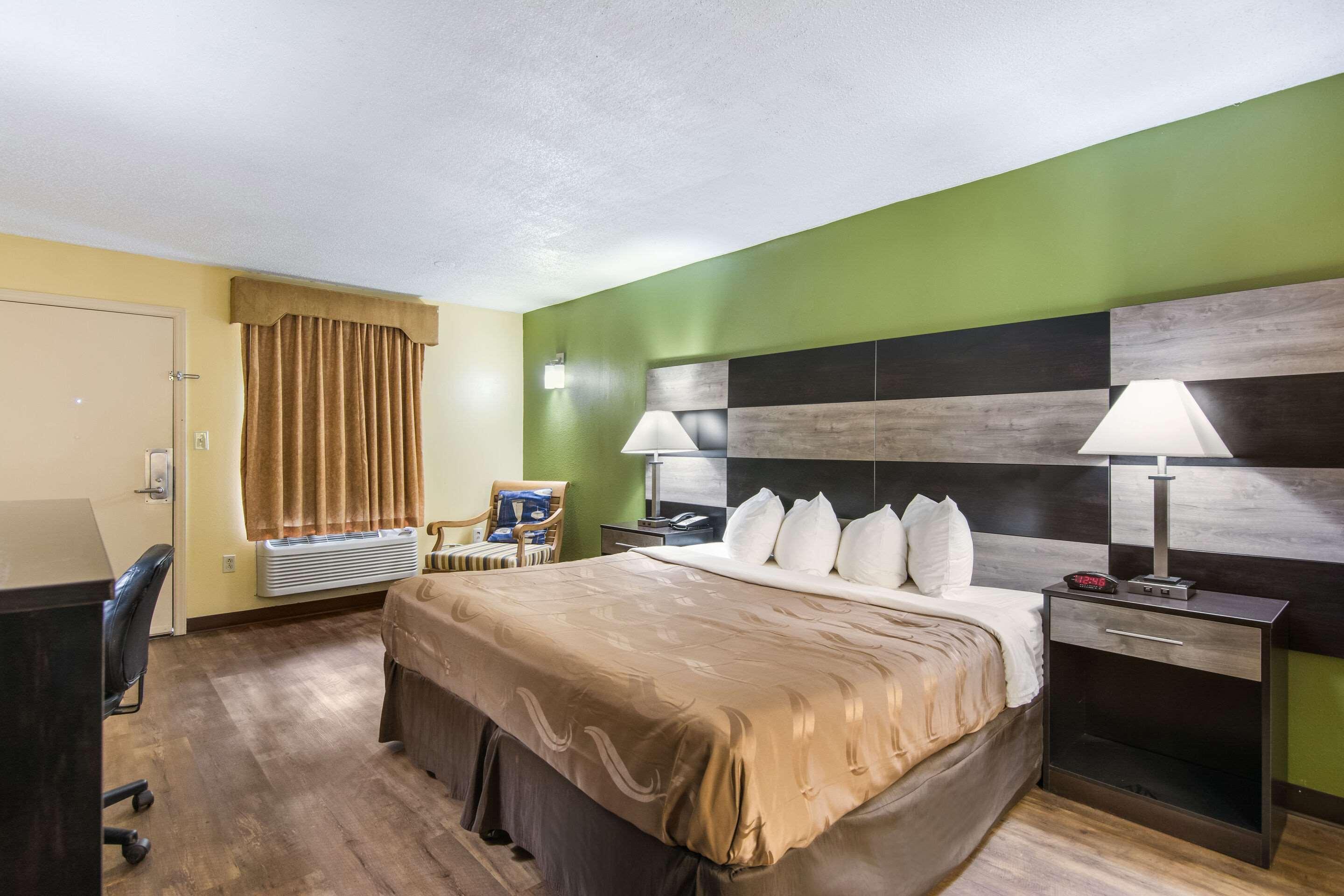 Quality Inn Кингс-Маунтин Экстерьер фото
